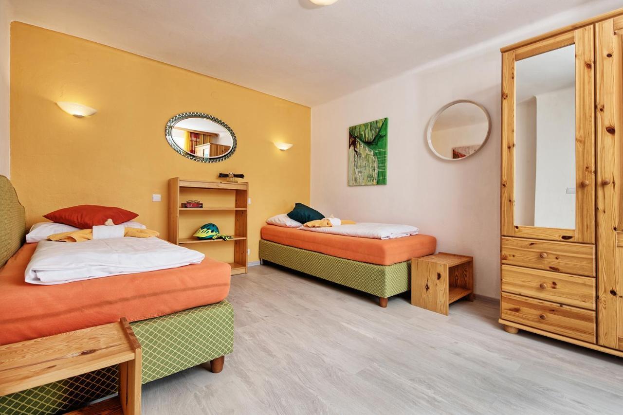 Theresienhof Petschnitzen Екстериор снимка
