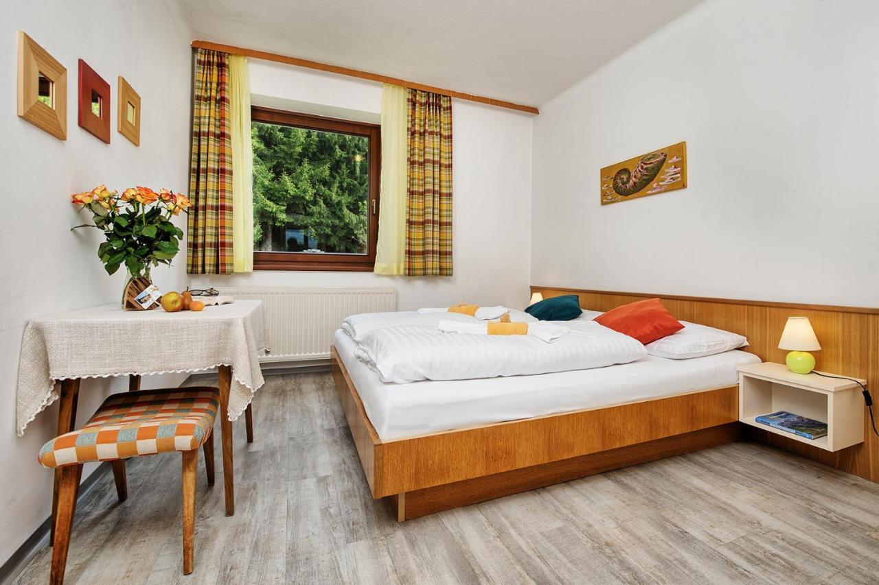 Theresienhof Petschnitzen Екстериор снимка